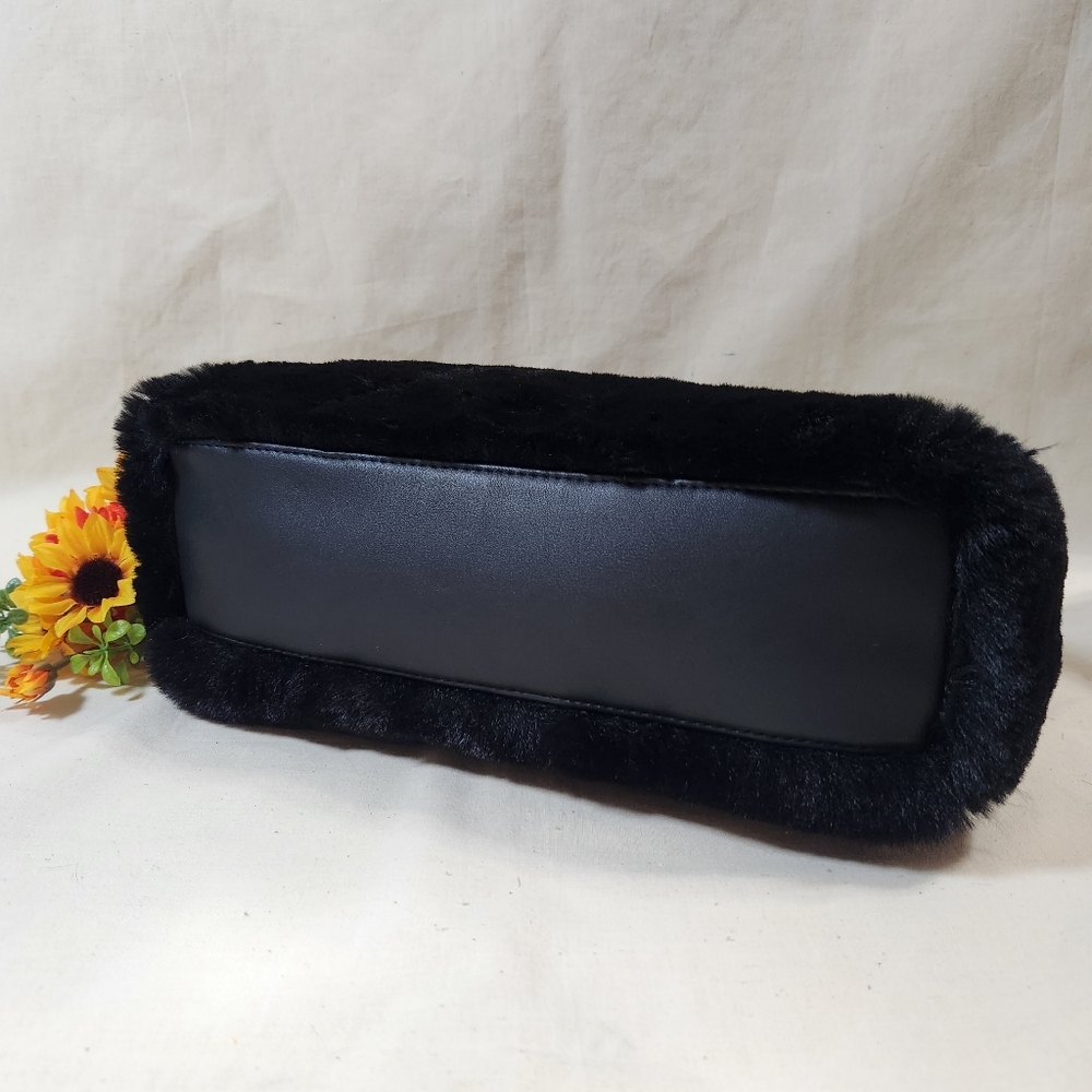 A New Day Black Faux Fur Handbag/Shoulder Bag/ Crossbody NWT - Picture 7 of 12